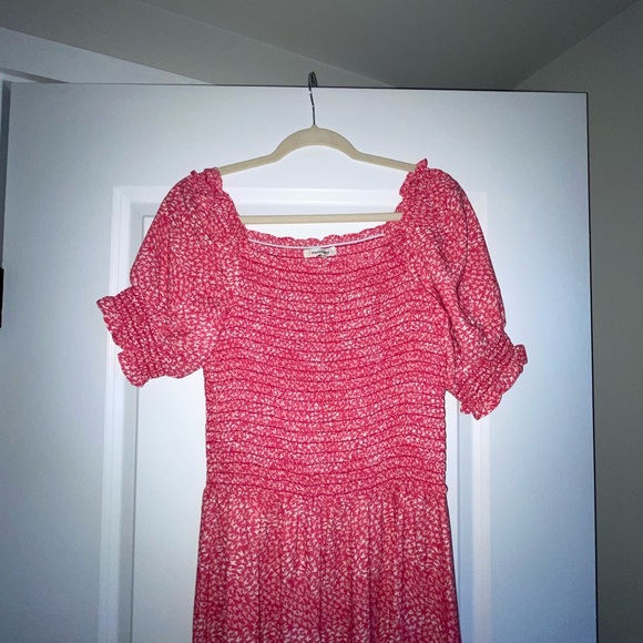 Max Studio Dress - Picture 3 of 8